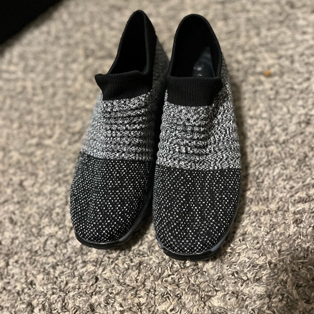 Comfortable Nurses Shoes